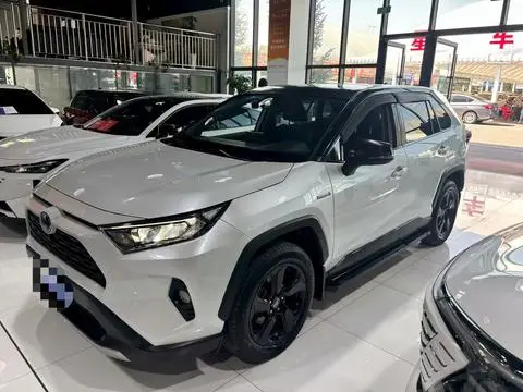 Toyota RAV4 2021