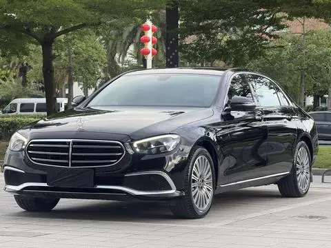 Mercedes-Benz E-Class 2021