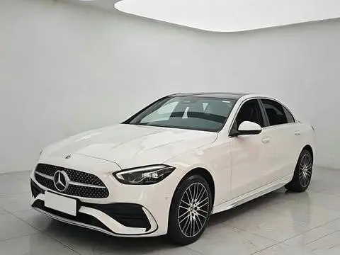Mercedes-Benz C-Class 2024