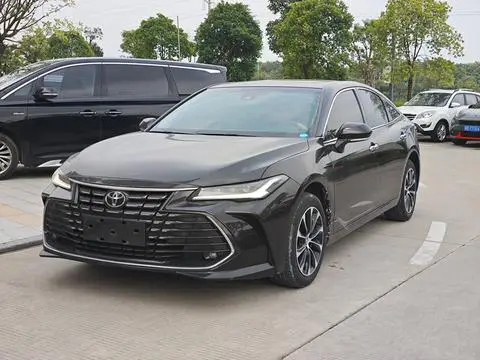 Toyota 亚洲龙 2023