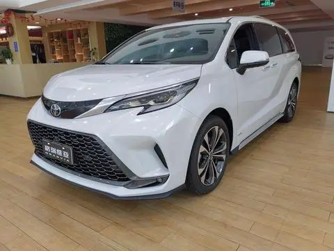 Toyota Granvia 2024