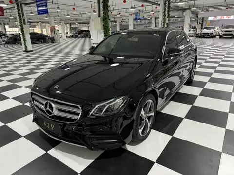 Mercedes-Benz E-Class 2018 — фото 1