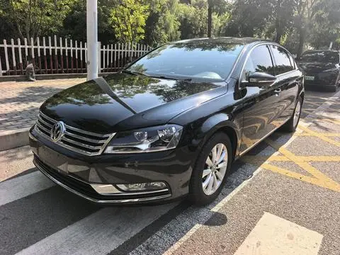 Volkswagen Magotan 2016