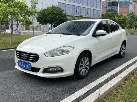 Fiat 菲翔 2012
