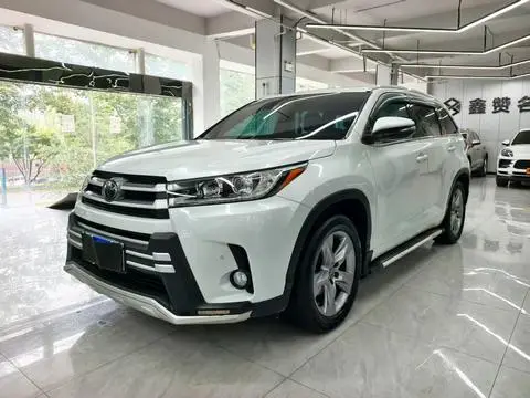 Toyota Highlander 2021