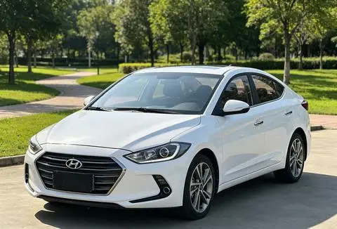 Hyundai Elantra Lingdong 2016 — фото 1