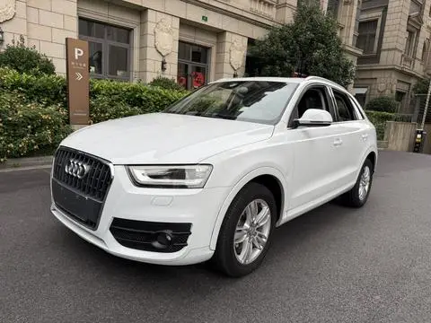 Audi Q3 2015 — фото 1