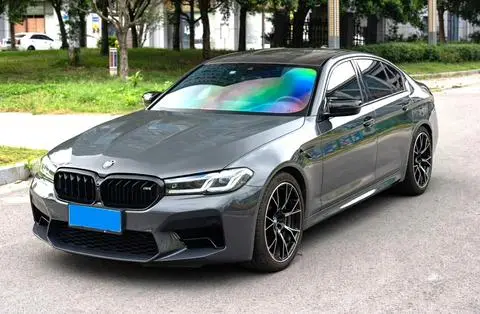 BMW M5 2021