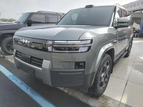 BYD Leopard 钛7 PHEV 2025