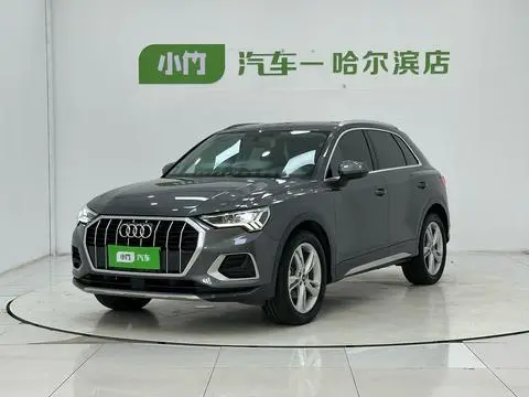 Audi Q3 2023 — фото 1
