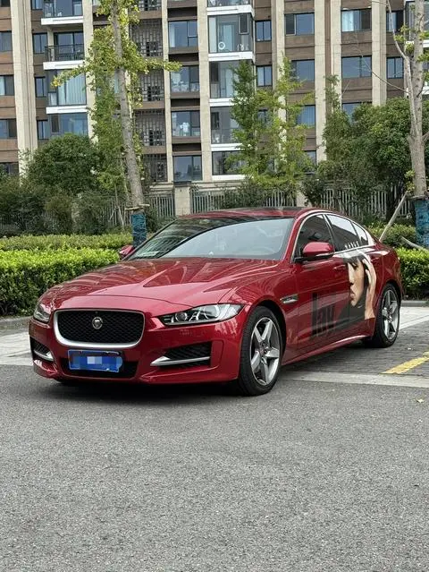 Jaguar XE 2017