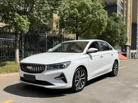 Geely Emgrand 2023