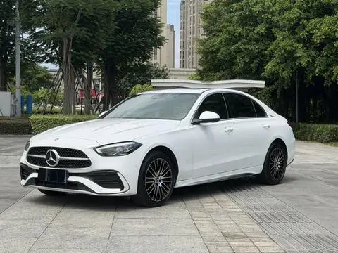 Mercedes-Benz C-Class 2023 — фото 1