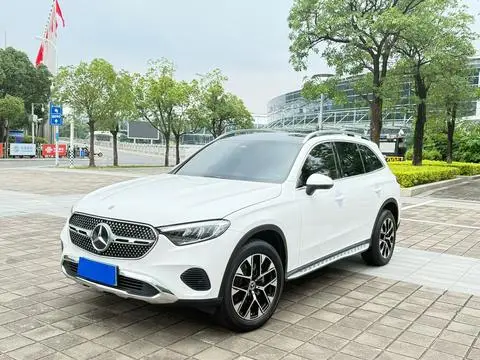 Mercedes-Benz GLC 2023