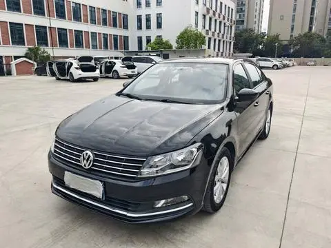 Volkswagen Lavida 2017 — фото 1