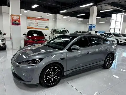 BYD 秦L EV 2025