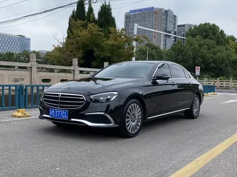 Mercedes-Benz E-Class 2022 — фото 1