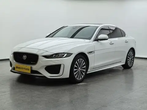 Jaguar XEL 2020
