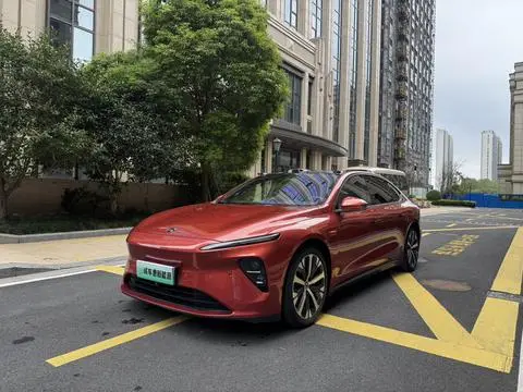 NIO ET7 2021