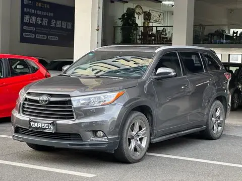 Toyota Highlander 2015