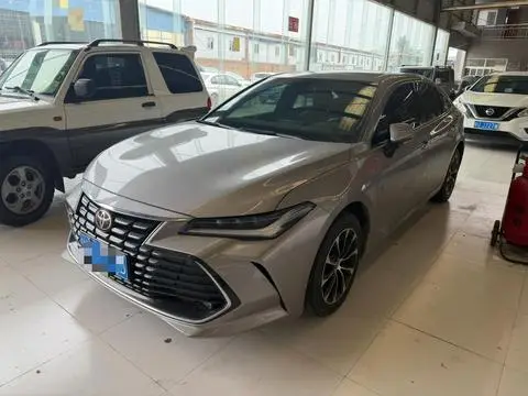 Toyota 亚洲龙 2022