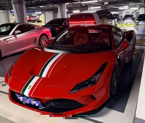 Ferrari F8 2020