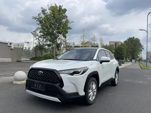 Toyota Corolla锐放 2024