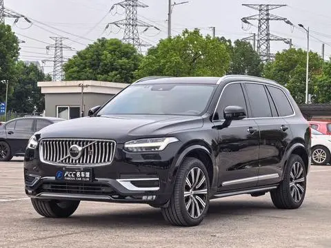 Volvo XC90 2021 — фото 1