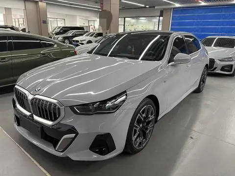BMW 5 Series 2024