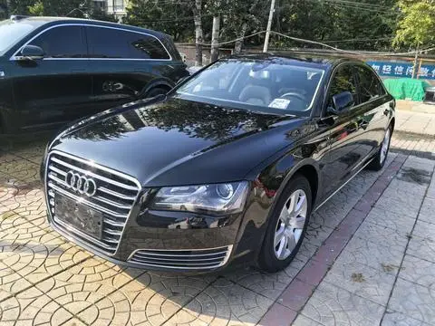 Audi A8 2013