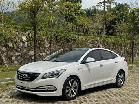 Hyundai 名图 2016