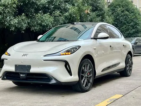 IM Motors 智己LS6 2023