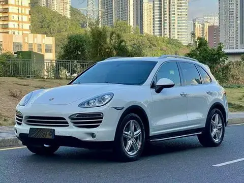 Porsche Cayenne 2014