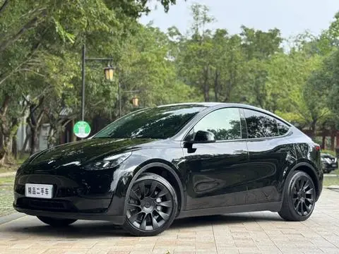 Tesla Model Y 2022 — фото 1