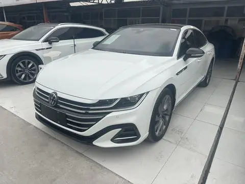 Volkswagen CC 2024