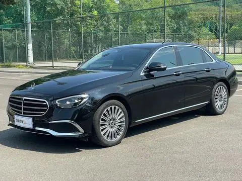 Mercedes-Benz E-Class 2023