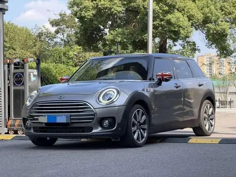 MINI CLUBMAN 2019