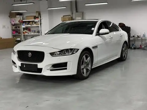 Jaguar XE 2017