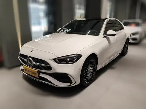 Mercedes-Benz C-Class 2024