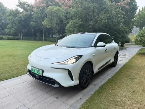 IM Motors 智己LS6 2023