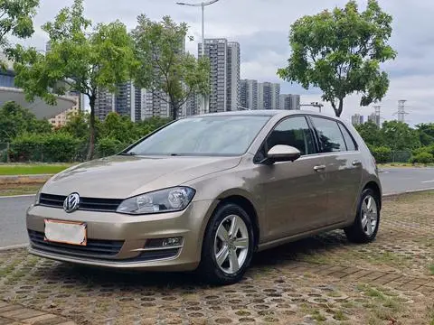 Volkswagen Golf 2015 — фото 1