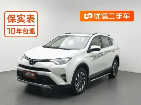 Toyota RAV4 2018 — фото 1