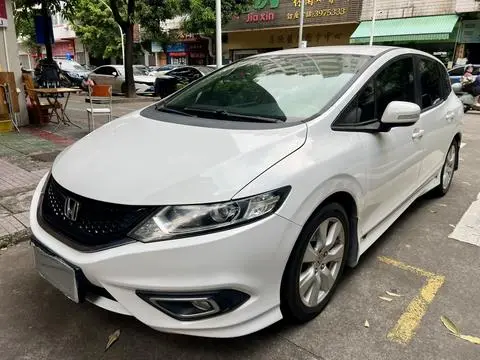 Honda Jade 2014