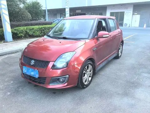 Suzuki 雨燕 2013