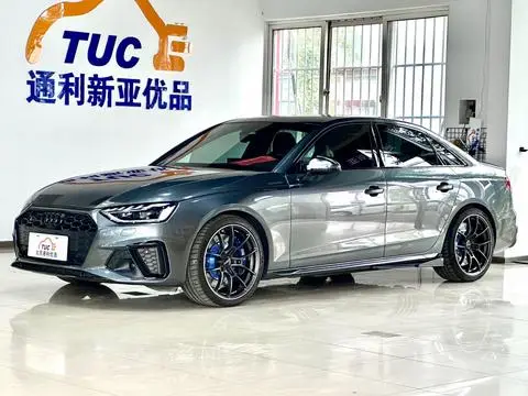 Audi S4 2023