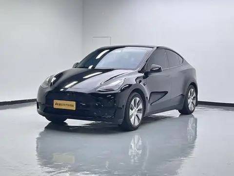 Tesla Model Y 2022 — фото 1