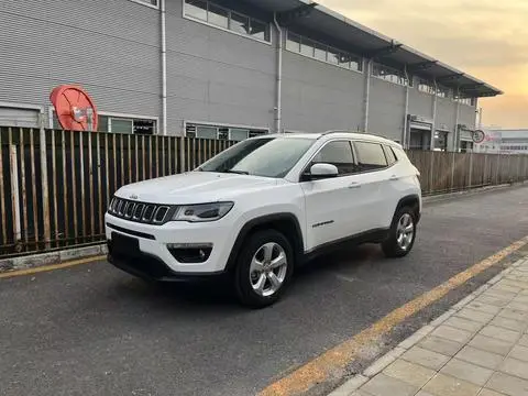 Jeep 指南者 2017