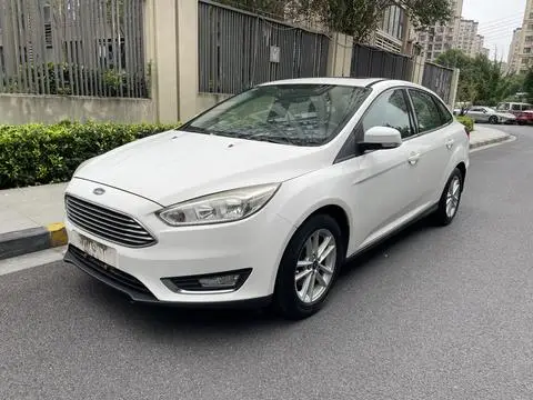 Ford Focus 2017 — фото 1
