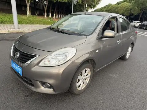 Nissan 阳光 2011