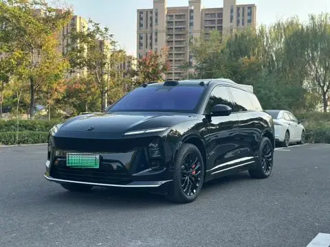 NIO ES6 2025
